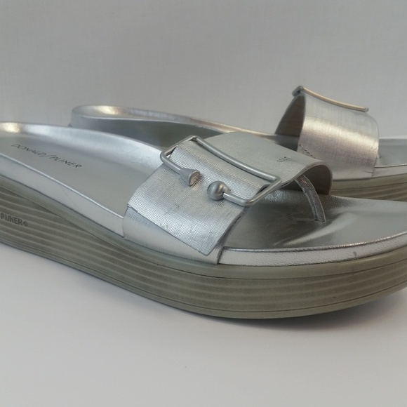 donald pliner womens sandals